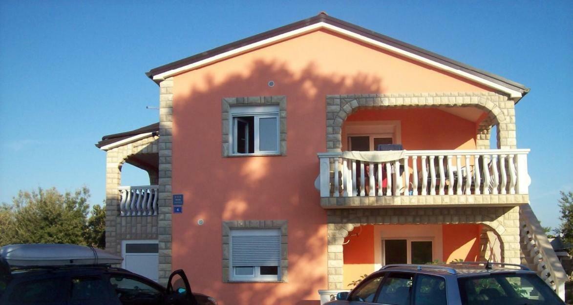 Apartments With A Parking Space Vir - 17422 Exterior foto